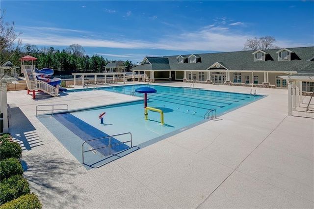 6117 Golf View Court, Jefferson, GA 30549