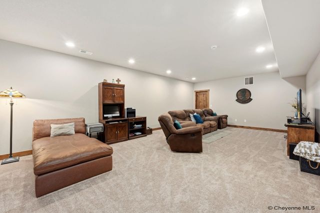 3272 CAMPFIRE TRAIL, Cheyenne, WY 82001