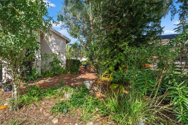 15923 ELLSWORTH DRIVE, Tampa, FL 33647