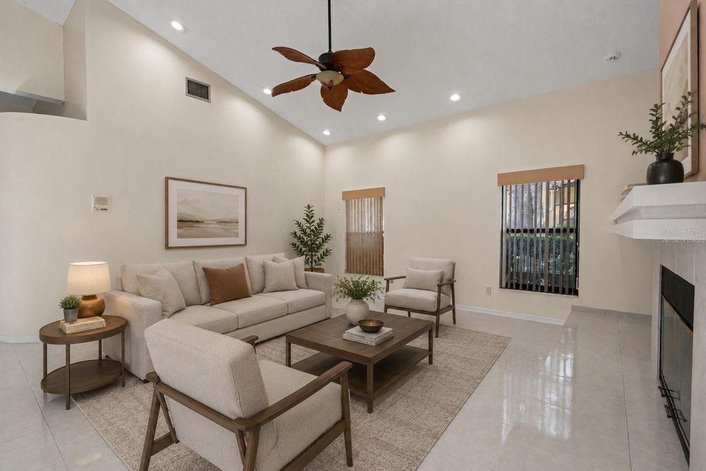 Image 25 of property listing at 15923 ELLSWORTH DRIVE, Tampa, FL 33647