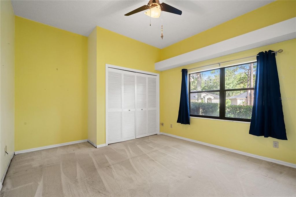 Image 35 of property listing at 15923 ELLSWORTH DRIVE, Tampa, FL 33647