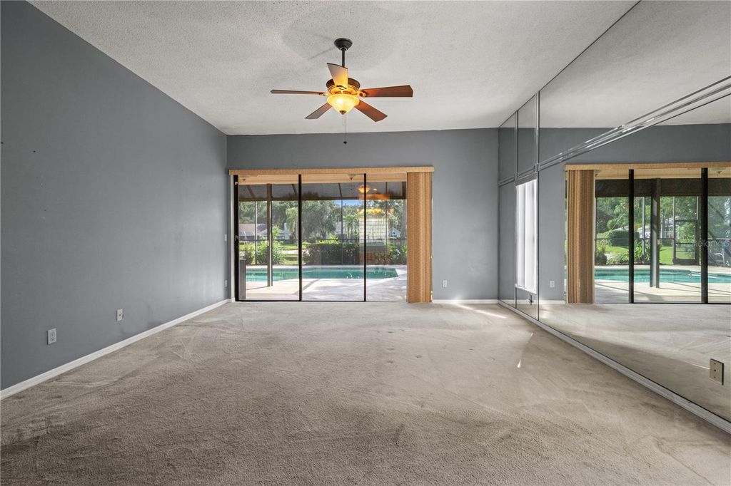Image 38 of property listing at 15923 ELLSWORTH DRIVE, Tampa, FL 33647