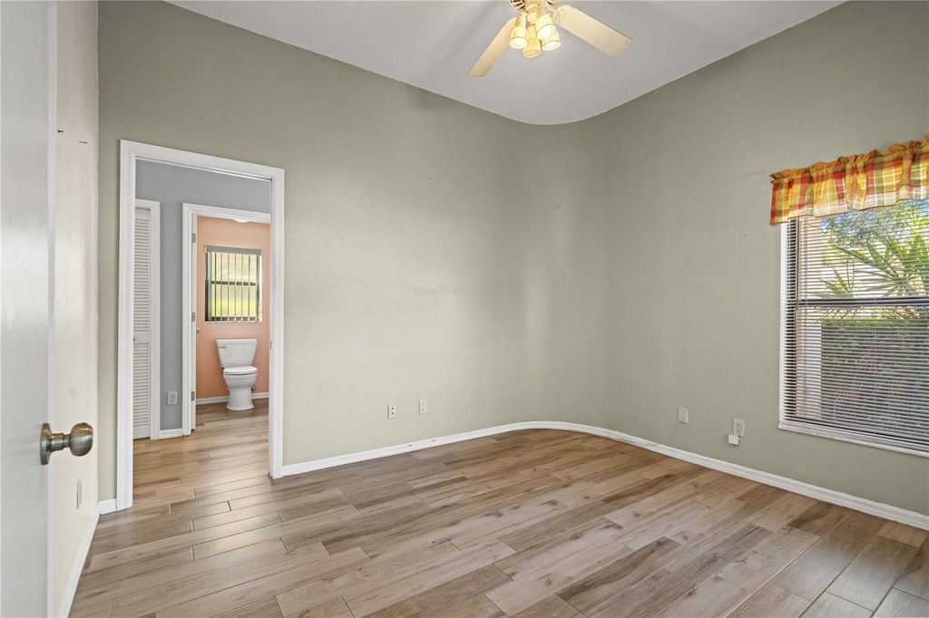 Image 47 of property listing at 15923 ELLSWORTH DRIVE, Tampa, FL 33647