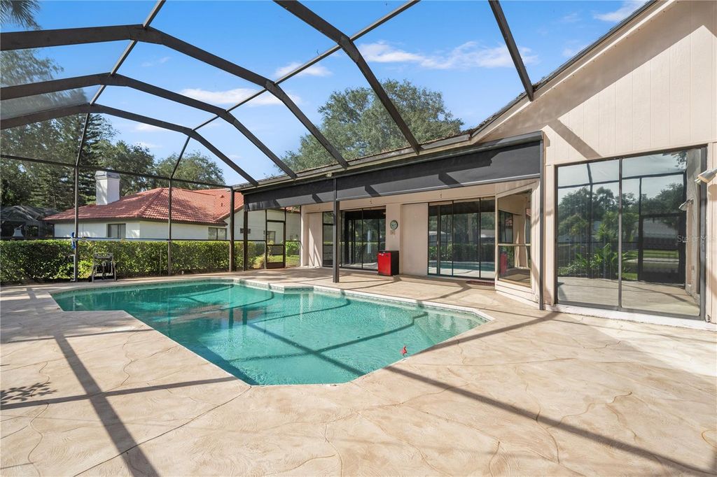 Image 54 of property listing at 15923 ELLSWORTH DRIVE, Tampa, FL 33647