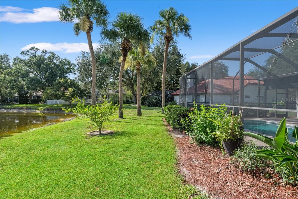 Image 60 of property listing at 15923 ELLSWORTH DRIVE, Tampa, FL 33647