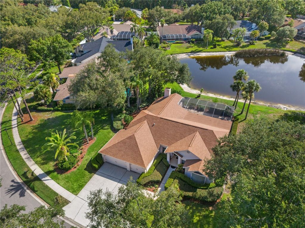 Image 70 of property listing at 15923 ELLSWORTH DRIVE, Tampa, FL 33647