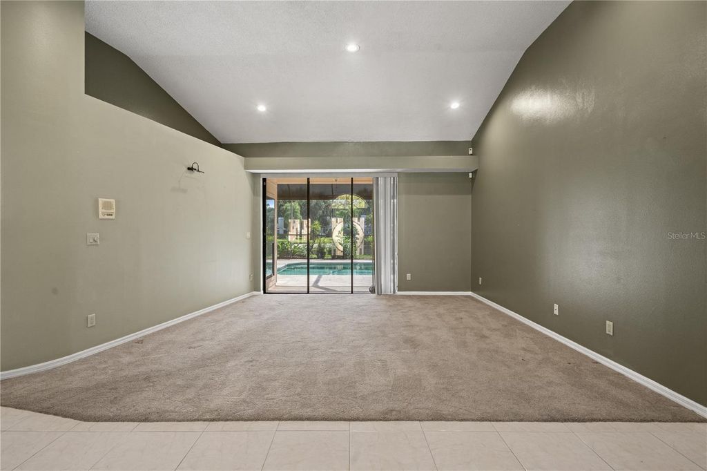 Image 8 of property listing at 15923 ELLSWORTH DRIVE, Tampa, FL 33647