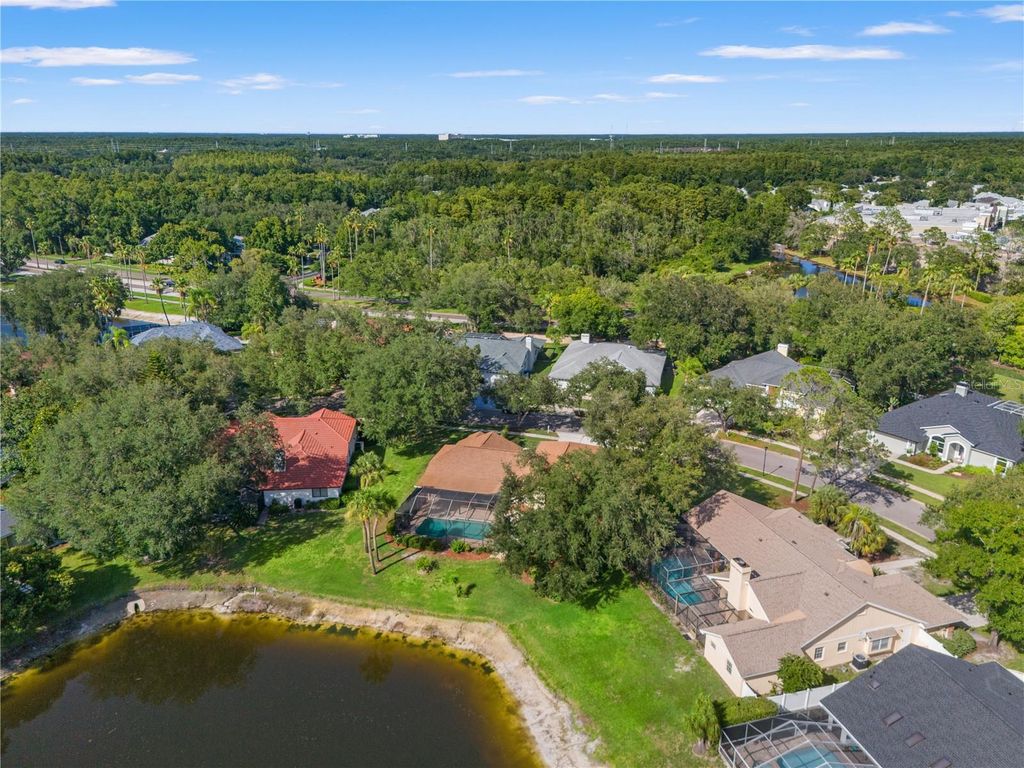 Image 74 of property listing at 15923 ELLSWORTH DRIVE, Tampa, FL 33647