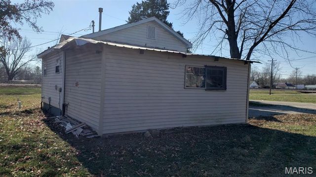 207 NW Main Street, Cuba, MO 65453