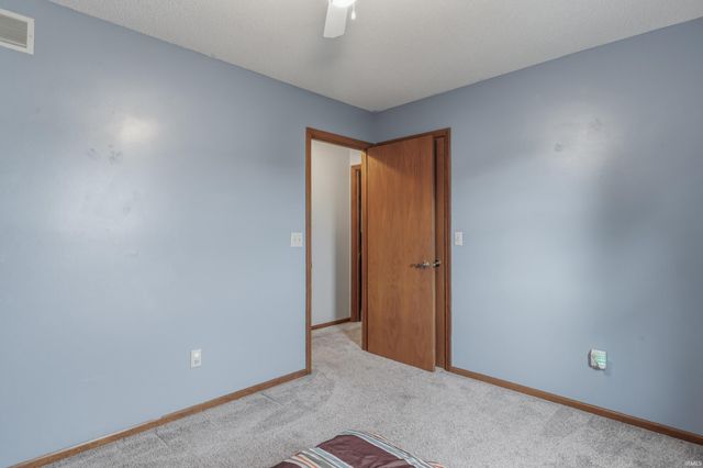 7211 Bent Willow Drive, Fort Wayne, IN 46815
