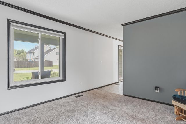 7211 Bent Willow Drive, Fort Wayne, IN 46815