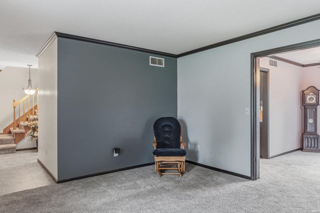 7211 Bent Willow Drive, Fort Wayne, IN 46815