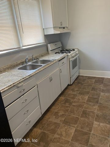 7264 BARBERIE Street, Jacksonville, FL 32208