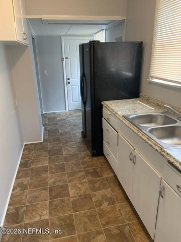 7264 BARBERIE Street, Jacksonville, FL 32208