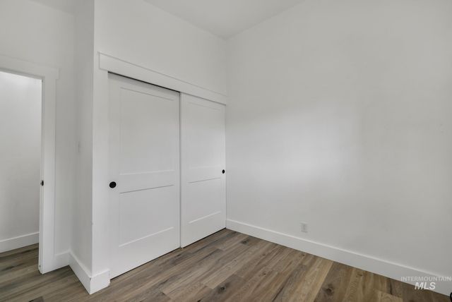 1870 Falls Ave E, Twin Falls, ID 83301