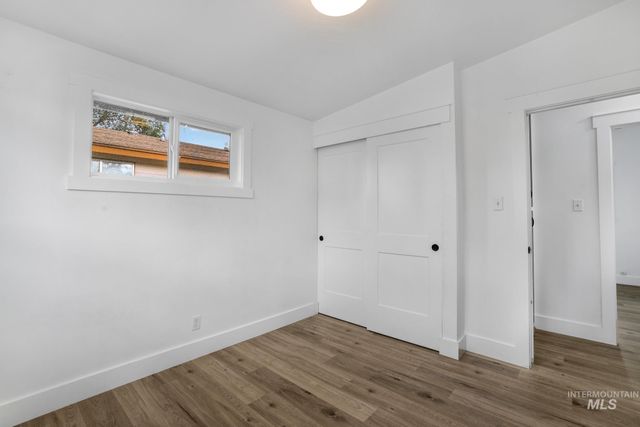 1870 Falls Ave E, Twin Falls, ID 83301