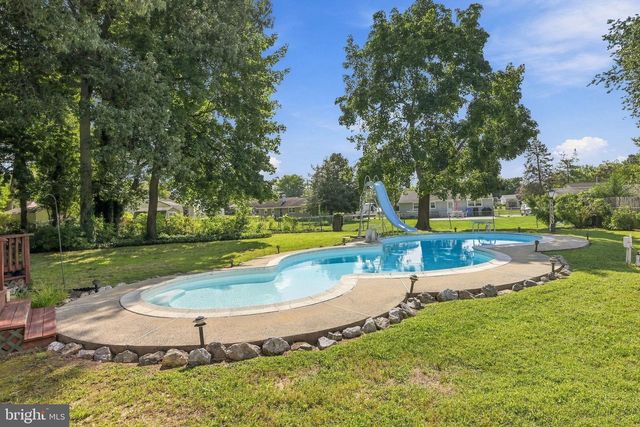 131 MORRIS AVE E, Sewell, NJ 08080