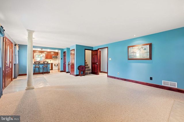 131 MORRIS AVE E, Sewell, NJ 08080