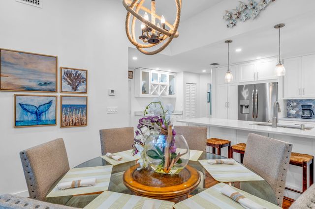 9860 Leeward Avenue, Key Largo, FL 33037