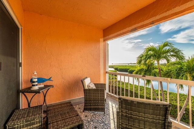 9860 Leeward Avenue, Key Largo, FL 33037