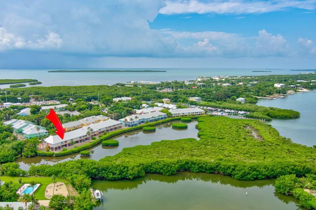 9860 Leeward Avenue, Key Largo, FL 33037