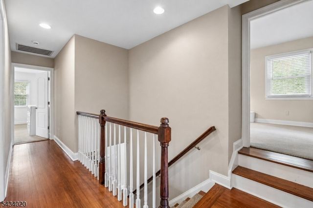 12 Indian Run, Scotch Plains Twp., NJ 07076