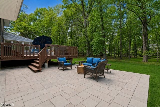 12 Indian Run, Scotch Plains Twp., NJ 07076