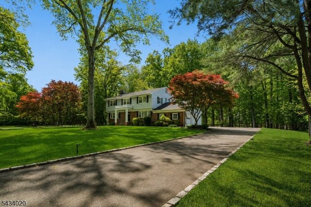 12 Indian Run, Scotch Plains Twp., NJ 07076