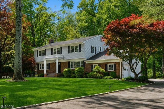 12 Indian Run, Scotch Plains Twp., NJ 07076