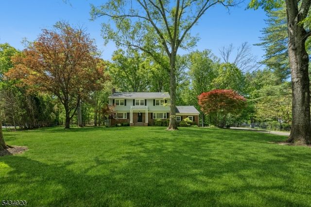 12 Indian Run, Scotch Plains Twp., NJ 07076