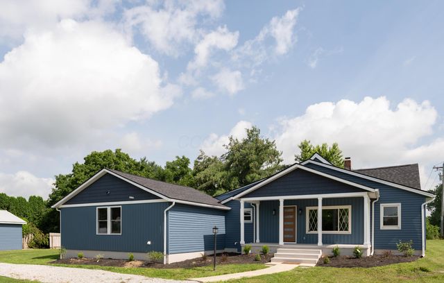 2421 N County Line Road, Sunbury, OH 43074