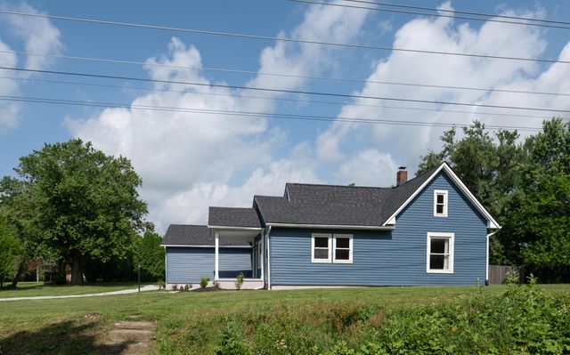 2421 N County Line Road, Sunbury, OH 43074