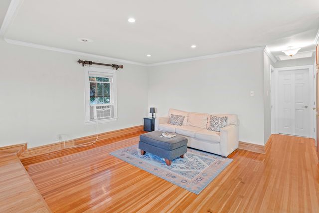 25-01 23rd Avenue, New York City, NY 11105