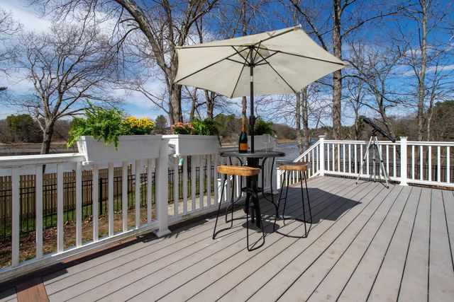 1 Nute Road, Dover, NH 03820