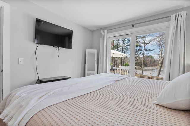 1 Nute Road, Dover, NH 03820