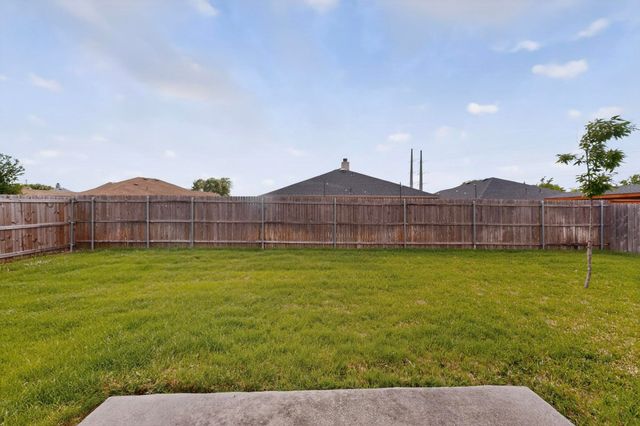 313 Coneflower Drive, Fate, TX 75087