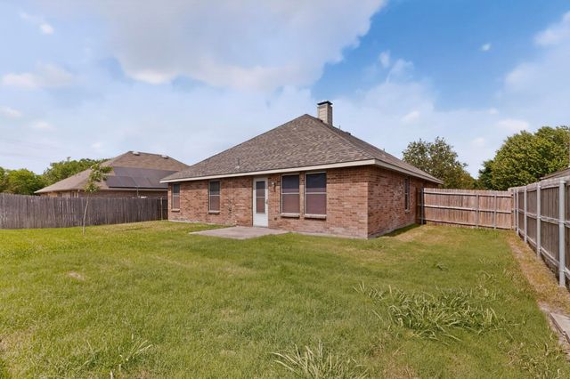 313 Coneflower Drive, Fate, TX 75087