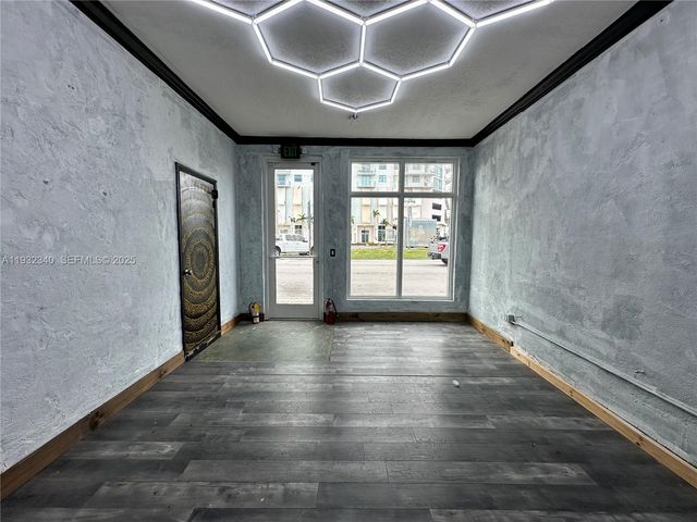 111 S 21 Ave, Hollywood, FL 33020