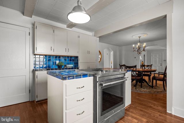 182 W UPPER FERRY, Ewing, NJ 08628