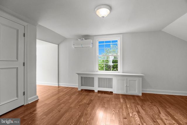 182 W UPPER FERRY, Ewing, NJ 08628