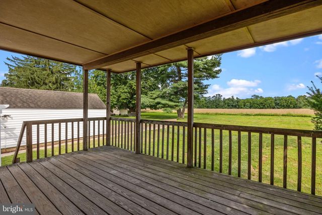 182 W UPPER FERRY, Ewing, NJ 08628