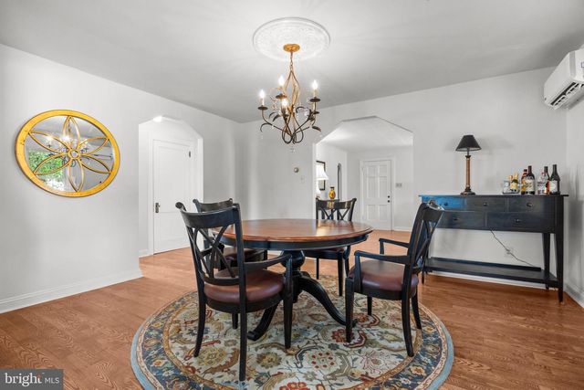 182 W UPPER FERRY, Ewing, NJ 08628