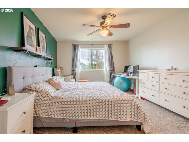 4129 Winners Circle Se, Albany, OR 97322