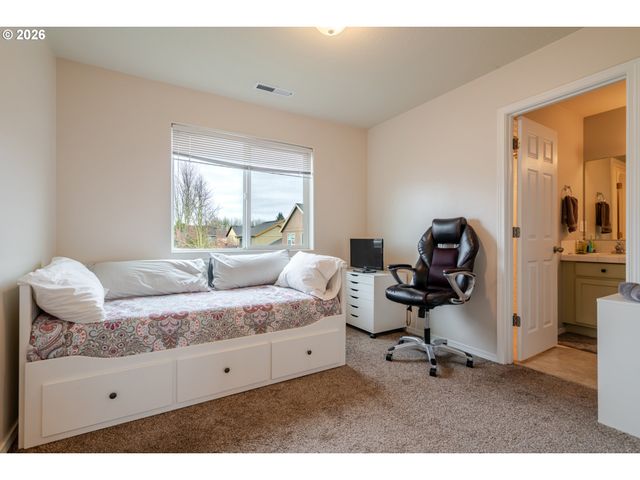 4129 Winners Circle Se, Albany, OR 97322