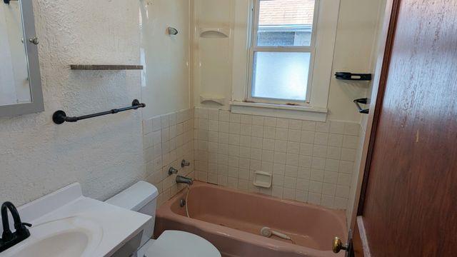 2008 44th Street, Rock Island, IL 61201