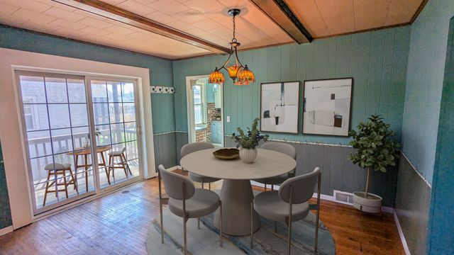 2008 44th Street, Rock Island, IL 61201