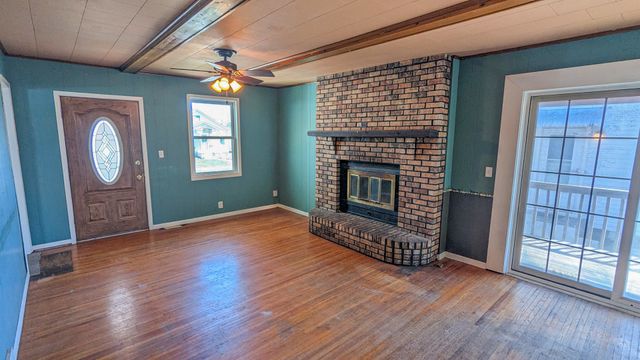 2008 44th Street, Rock Island, IL 61201