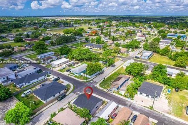 655 SW 5th St, Homestead, FL 33030