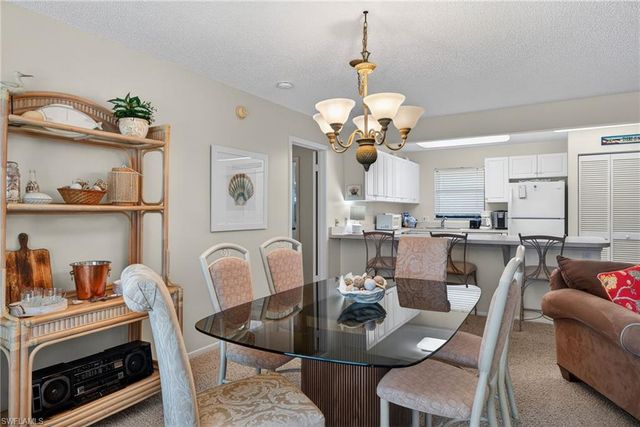 5117 Sea Bell RD D-202, Sanibel, FL 33957