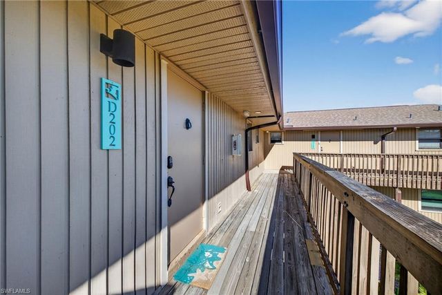 5117 Sea Bell RD D-202, Sanibel, FL 33957